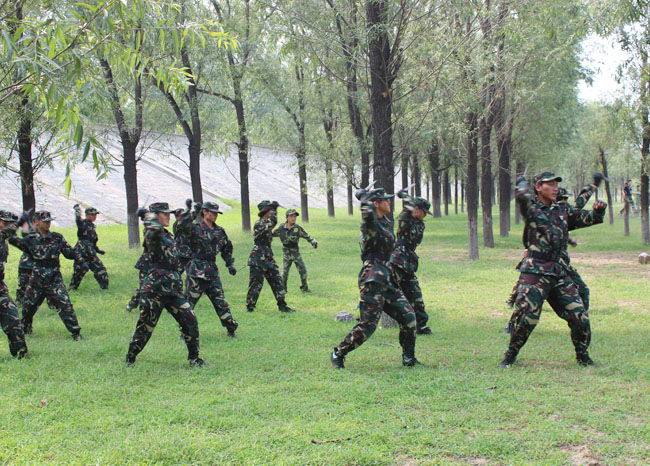 參加國內(nèi)軍事夏令營有需要注意的問題嗎？